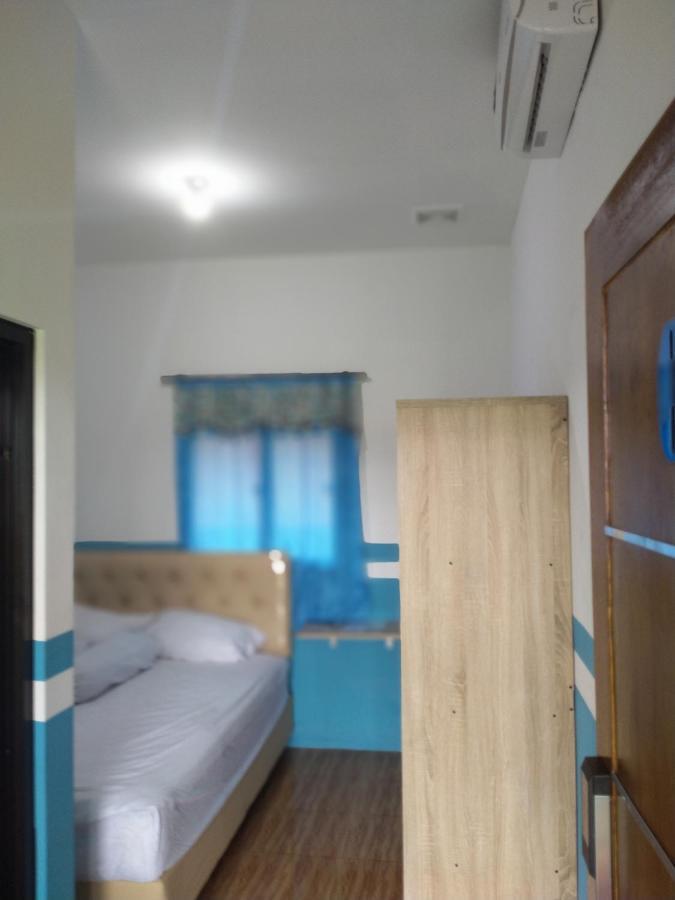 Penginapan Banyu Biruku Kotaanyar Exterior photo